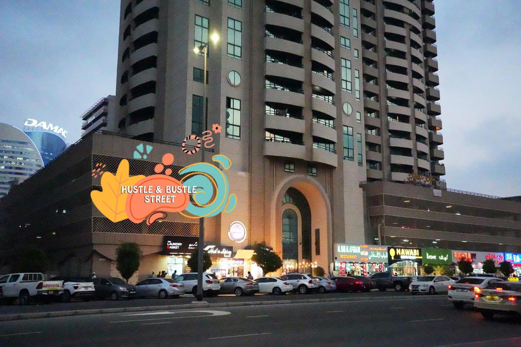Cozy Partition For Travelers In Tecom Accommodatie bij particulieren Dubai